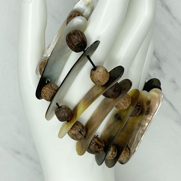 Wide Abalone Shell Ladder Beaded Stretch Bracelet - Picture 4 of 9